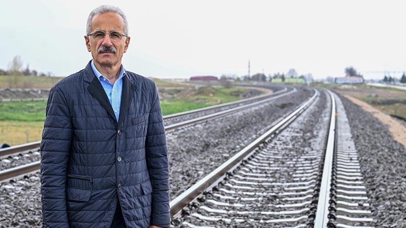 Bakan Uraloğlu: 8 milyon kişi daha hızlı tren konforuna kavuşacak