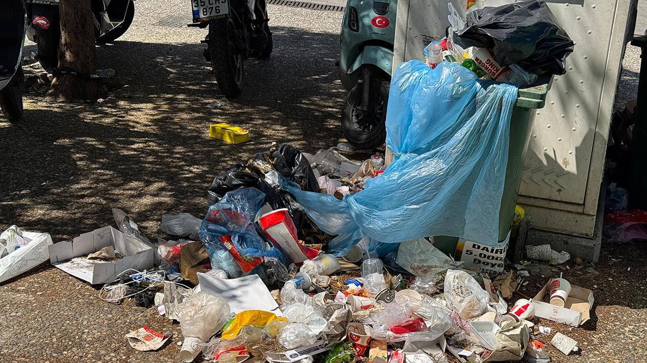 İzmir'in çöpleri 226 milyon TL'lik ihaleyle toplatıldı! İBB detayı dikkatlerden kaçmadı