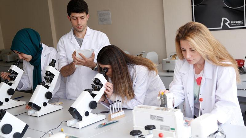 YÖK: Türkiye’de 6,7 milyon yükseköğretim öğrencisi, 187 bin öğretim elemanı bulunuyor