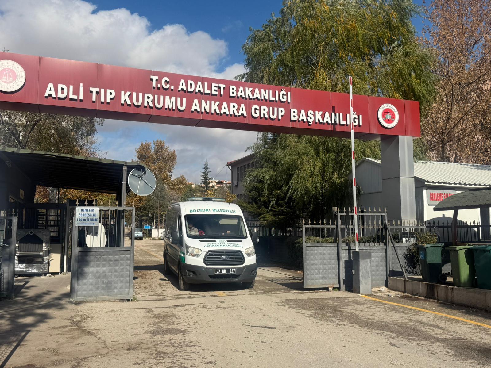 Kastamonu’da ölü bulunan anne oğulun cenazesi, otopsi için Ankara’da (2)