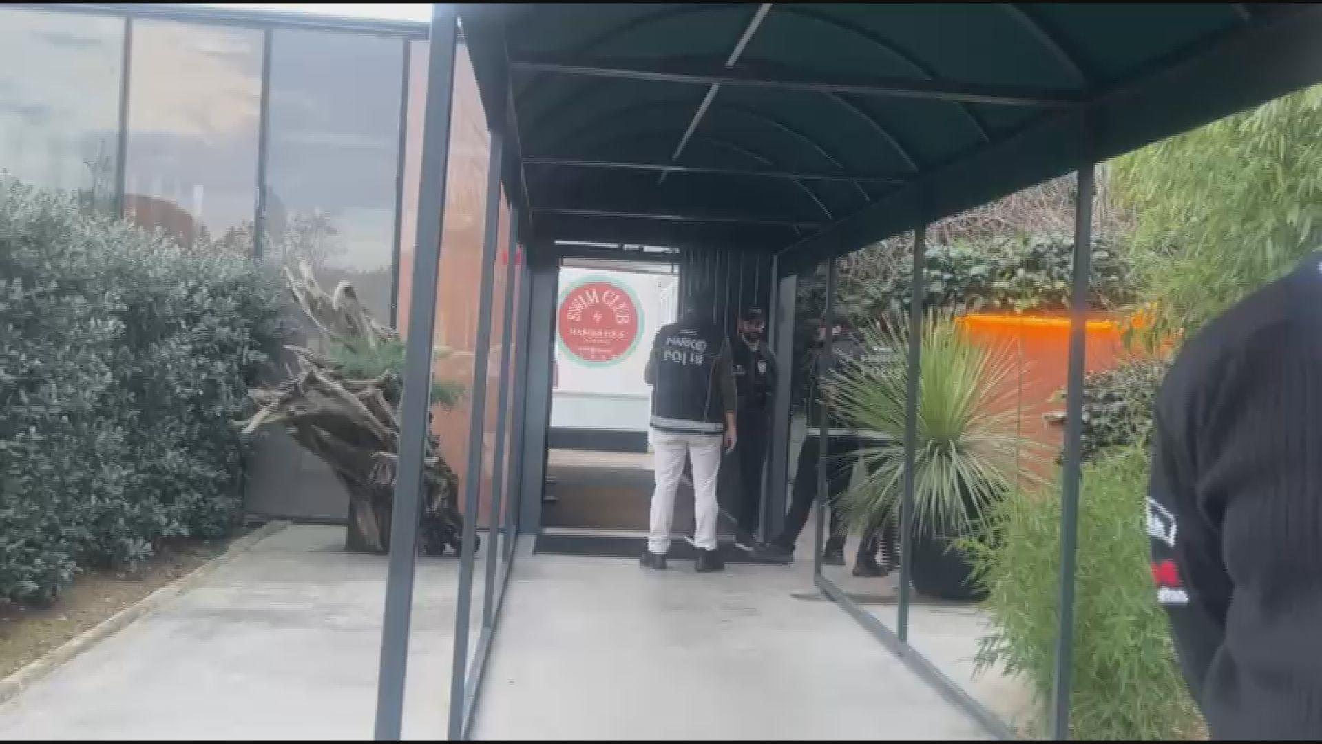 İstanbul – Bebek’teki spor salonuna narkotik operasyonu -1