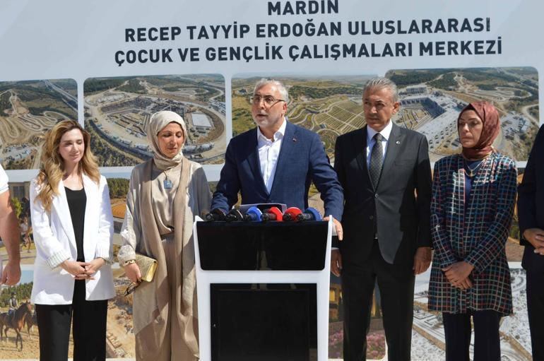 Bakan Işıkhan: Türkiye Yüzyılı'nın en güçlü sermayesi, iyi yetişmiş gençler olacaktır