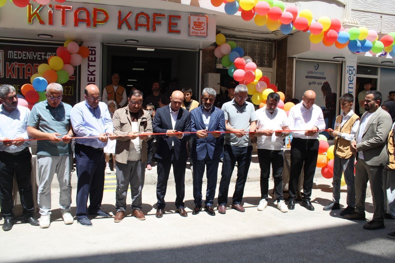 İyilik Derneği Doğubayazıt’ta Medeniyet Mektebi Komplesi’ni hizmete açtı
