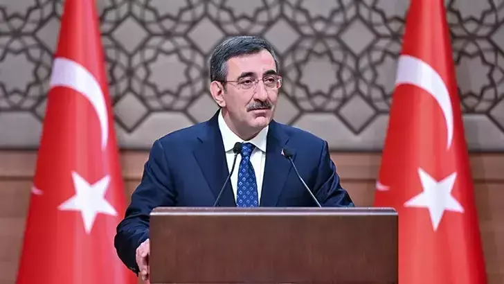 Cevdet Yılmaz, Srebrenitsa Soykırımı’nda hayatını kaybedenleri andı