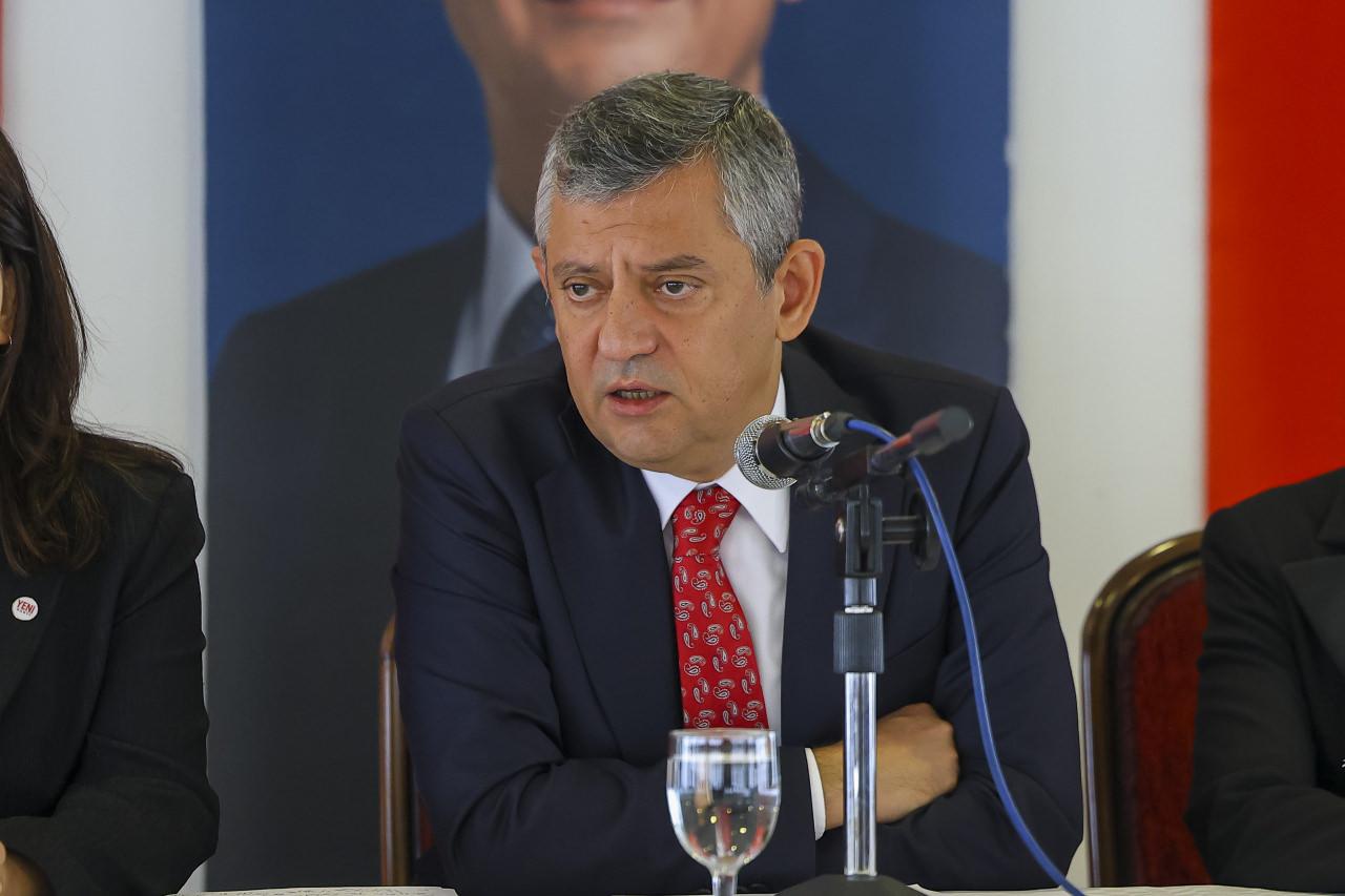 Özgür Özel'e bir şok daha! Eyüpsultan Belediye Başkanı Özmen kararını açıkladı