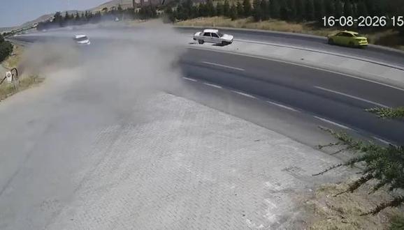 Konya'da 2 sürücünün öldüğü kazanın görüntüleri ortaya çıktı