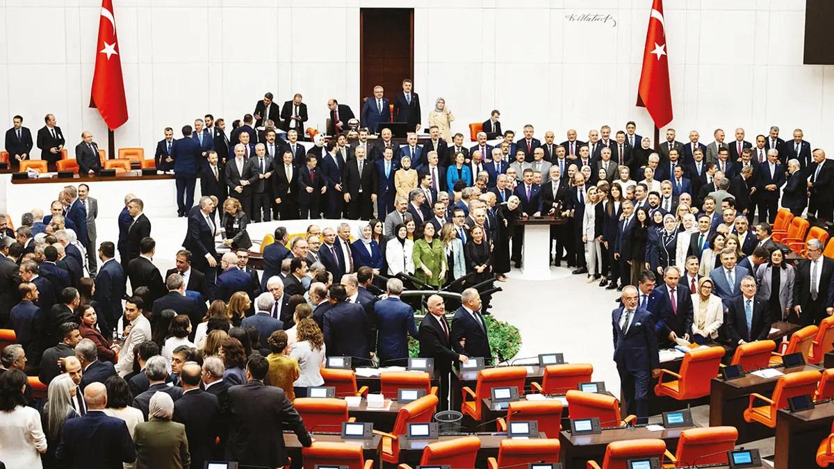 TBMM'deki oylama sonrası ortaya çıkan soru işareti: Yeni Parti'de ilk ayrışma mı?