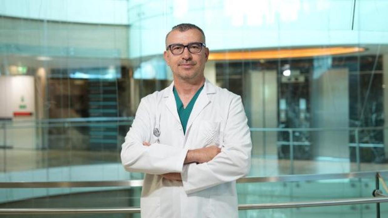 Geçmeyen karın ağrısı apandistin habercisi olabilir! Uzman isim uyardı