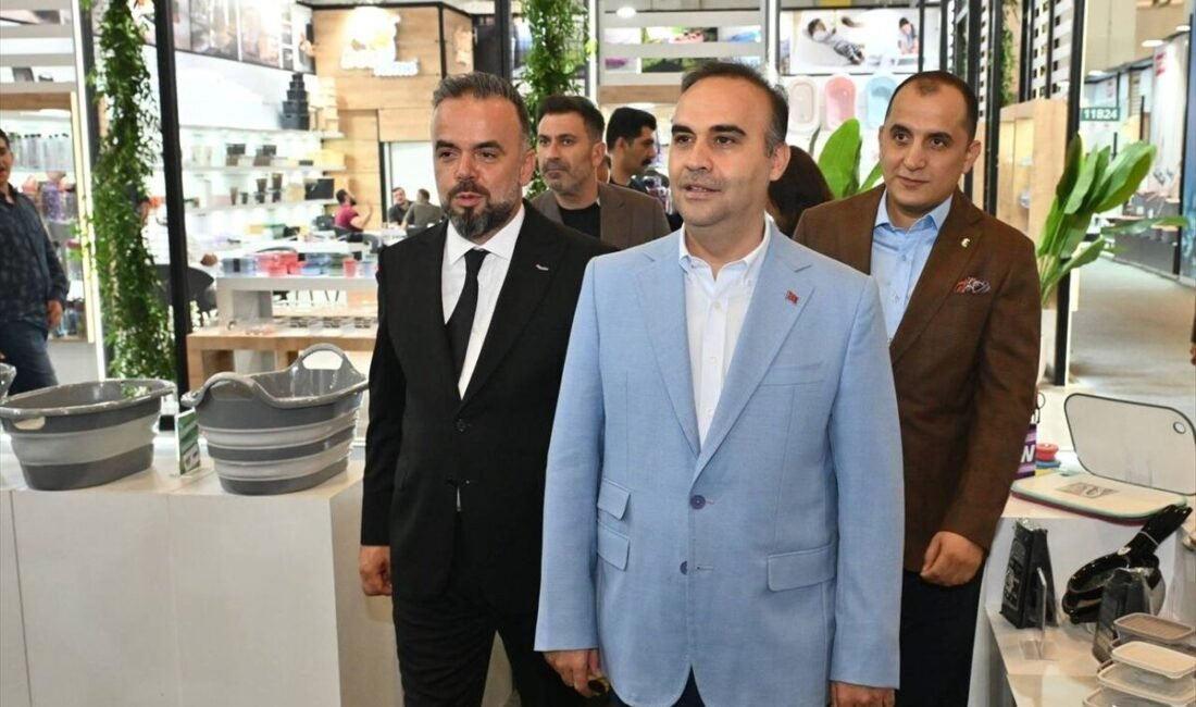 Bakan Kacır, ZUCHEX 36. uluslararası ev ve mutfak eşyaları fuarı’nı ziyaret etti!