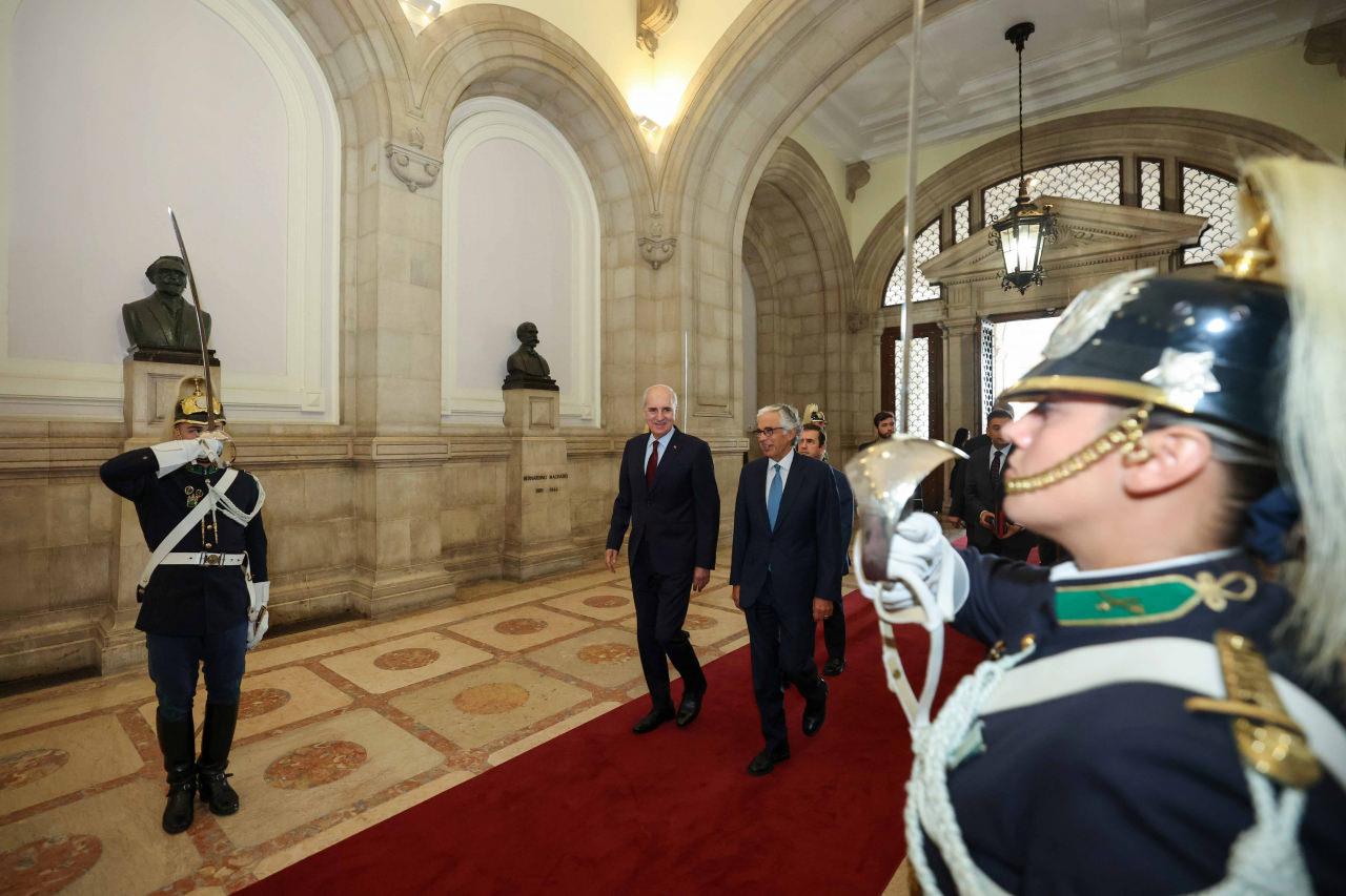 TBMM Başkanı Kurtulmuş, Portekiz'de resmi törenle karşılandı