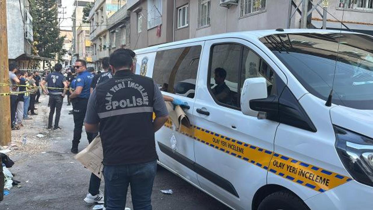 Gaziantep’te dehşet! Karısın öldürdü, 3’ü çocuk 4 kişiyi yaraladı