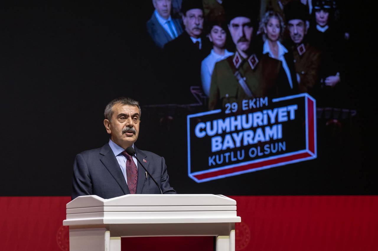 Milli Eğitim Bakanı Tekin: EBA'da Avrupa ülkeleri arasında açık ara en iyiyiz